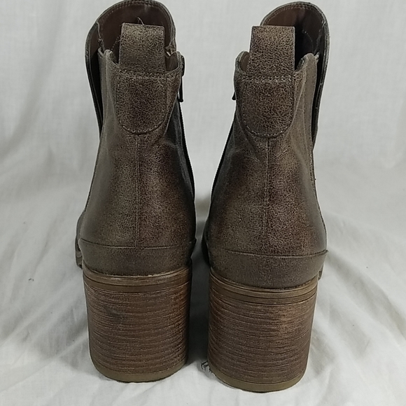 Women Baretraps Ankle Boots Side Zip 9M - Picture 5 of 8